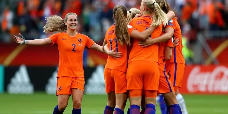 Голландия – Япония. Прогноз на матч женского Чемпионата Мира (25.06.2019)