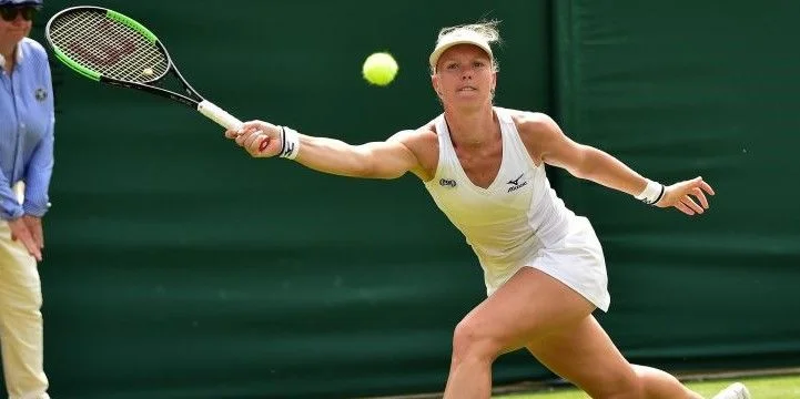 Кики Бертенс - Мэнди Минелла