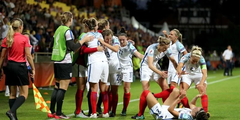 Англия - США