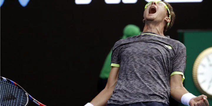 Денис Истомин - Колин Алтамирано Денис Истомин - Колин Алтамирано