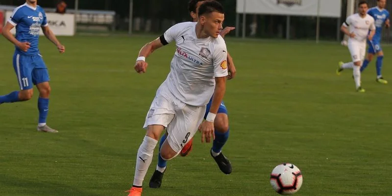 Факел - Чайка