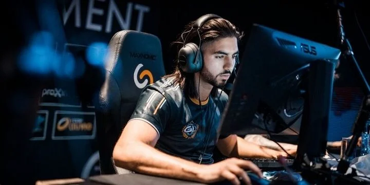 HellRaisers - Team GamerLegion HellRaisers - Team GamerLegion