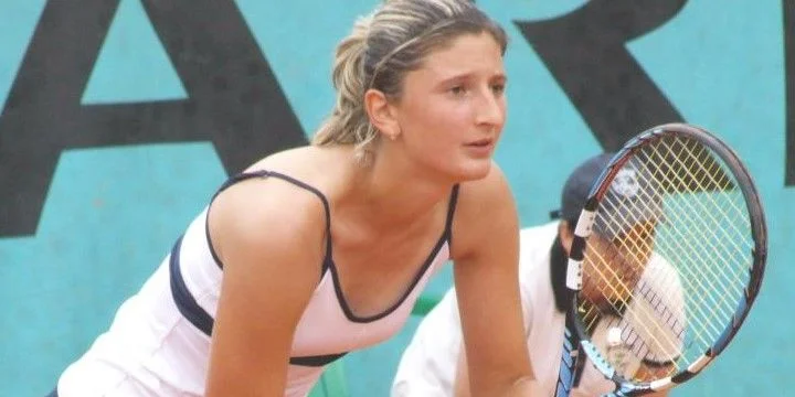 Ирина Камелия Бегу - Лаура Зигемунд