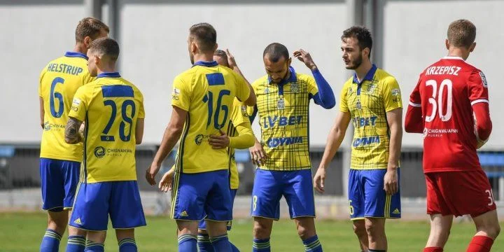 Арка - Ягелония