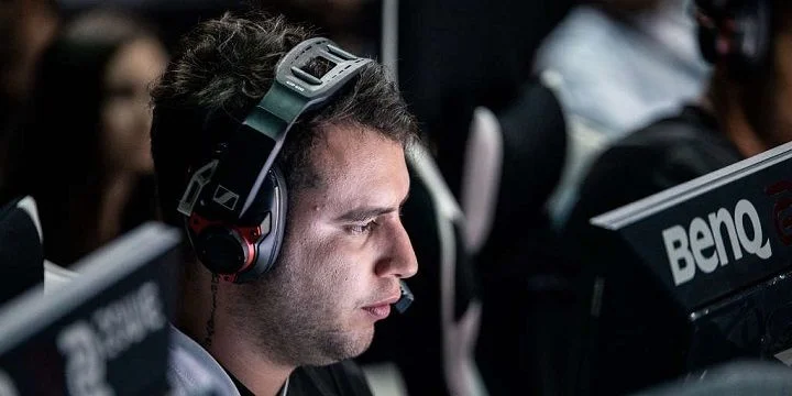 INTZ e-Sports - Furia eSports INTZ e-Sports - Furia eSports