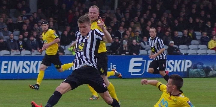 Рейкьявик - Стярнан Рейкьявик - Стярнан