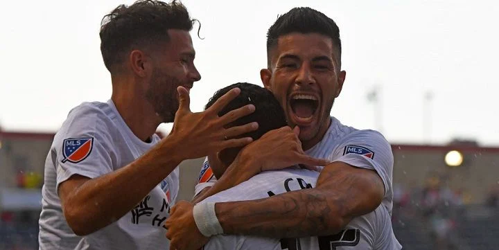 Цинциннати - Нью-Ингленд Цинциннати - Нью-Ингленд