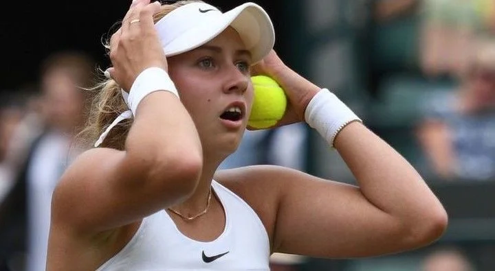 Моник Адамчак - Анастасия Потапова