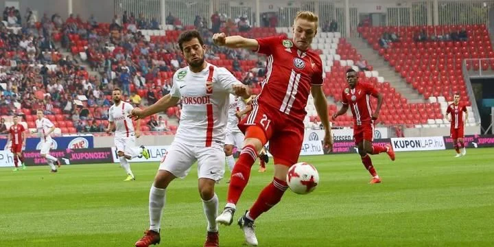 Торино - Дебрецен