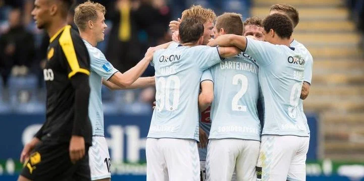 Люнгбю - Сеннерьюск Люнгбю - Сеннерьюск