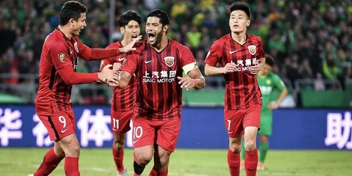 Ухань - Шанхай Порт