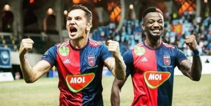 Вадуц - МОЛ Фехервар