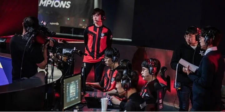 SANDBOX Gaming - Griffin SANDBOX Gaming - Griffin