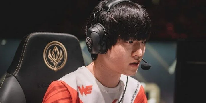 - LGD Gaming - LGD Gaming