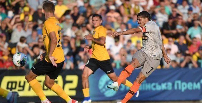 Шахтер Донецк - Карпаты