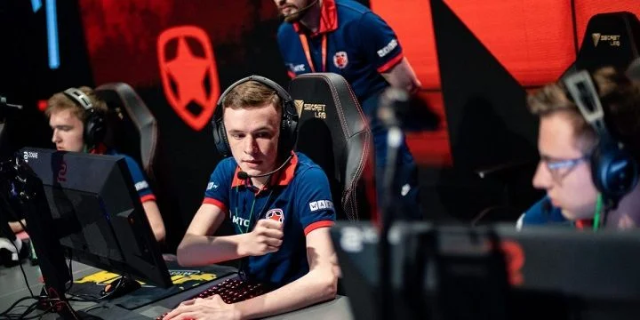 Izako Boars - Gambit Youngsters