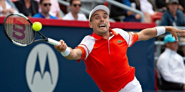 Хуберт Гуркач - Роберто Баутиста