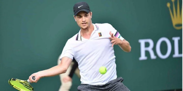 Миомир Кечманович - Роберто Баутиста