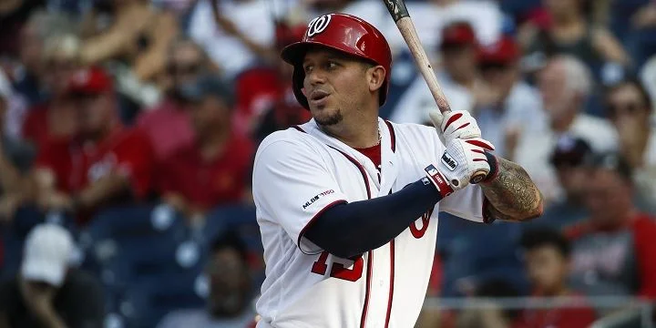 Вашингтон Нэшнлс - Милуоки Бpюэpc Вашингтон Нэшнлс - Милуоки Бpюэpc