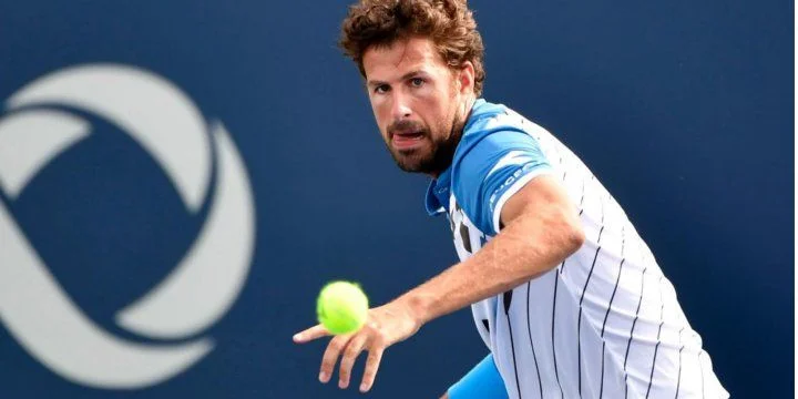 Робин Хаасе - Джон Миллман