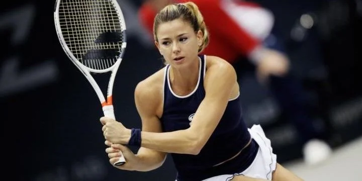 Камила Джорджи - Ализе Корне