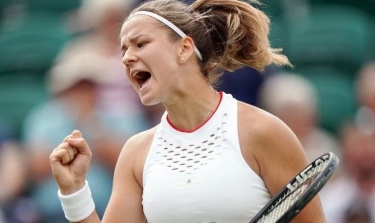 Каролина Мухова - Магда Линетт