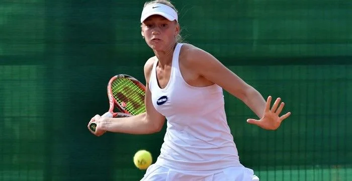 Елена Рыбакина - Лизетт Кабрера