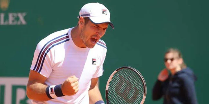 Стив Дарсис - Душан Лайович