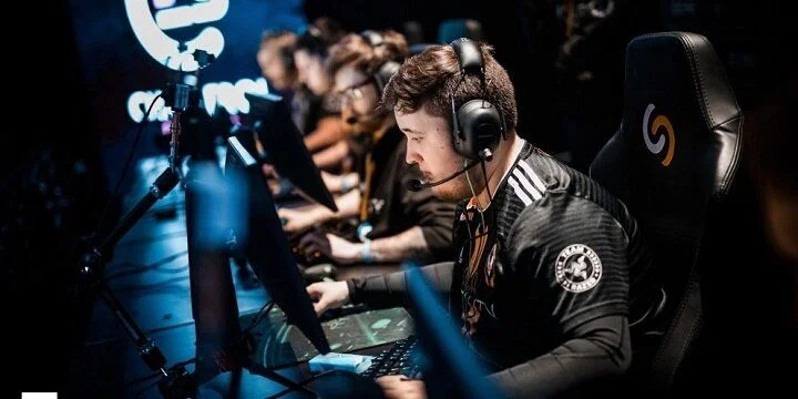 Team Vitality - Renegades