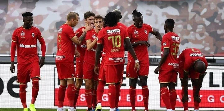 Антверпен - АЗ