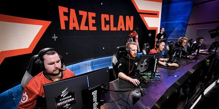FaZe Clan - c0ntact FaZe Clan - c0ntact