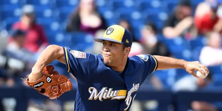 Милуоки Бpюэpc - Чикаго Кабс Милуоки Бpюэpc - Чикаго Кабс