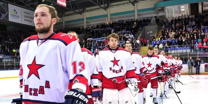 Звезда - Торпедо-Горький