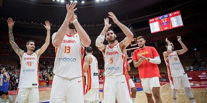 Испания - Австралия Испания - Австралия