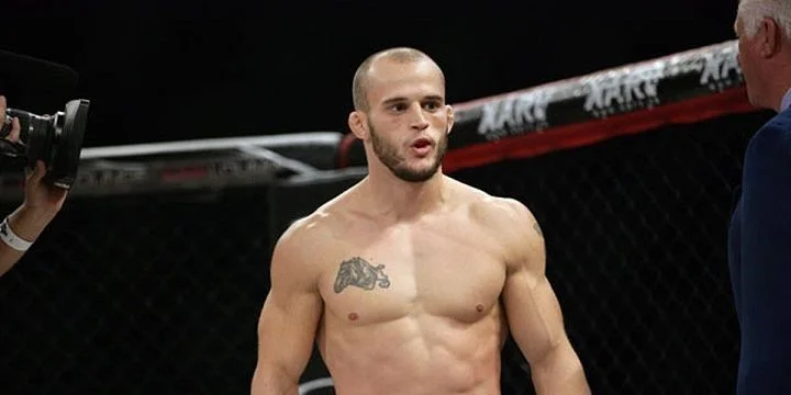 Коул Смит - Майлс Джонс