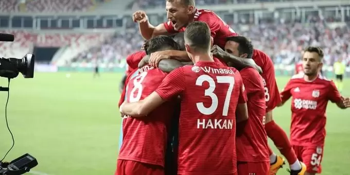Башакшехир — Сивасспор. Прогноз на матч чемпионата Турции (14 сентября 2019 года)