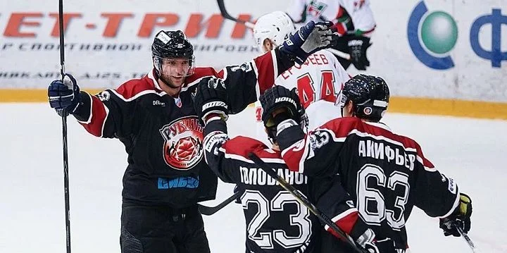 Рубин - Молот