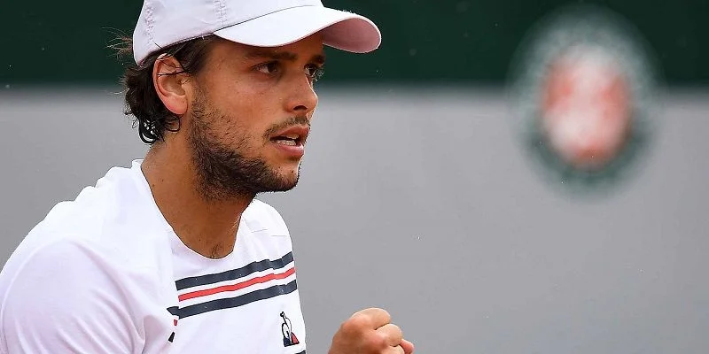 Бенуа Пэр - Грегуар Баррер