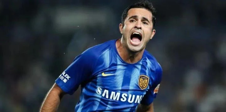 Чунцин Лифан - Цзянсу Сайнти