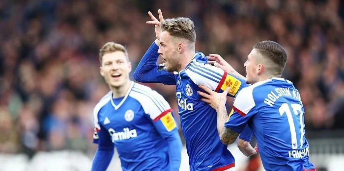 Хольштайн Киль - Ганновер Хольштайн Киль - Ганновер