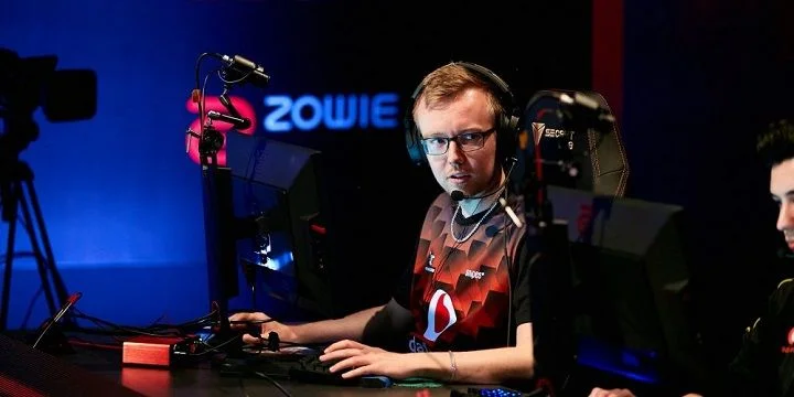 MOUZ - Virtus.pro MOUZ - Virtus.pro