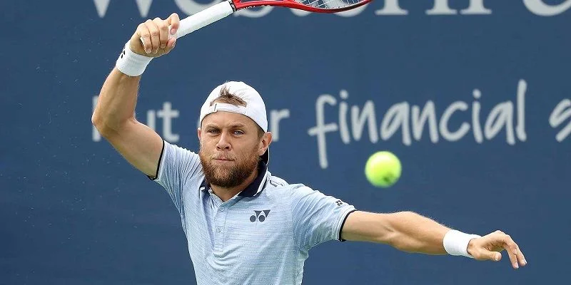 Пабло Каррено-Буста - Раду Албот