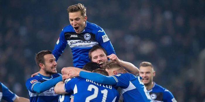 Арминия - Штутгарт