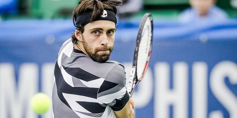 Николоз Басилашвили - Гвидо Пелья