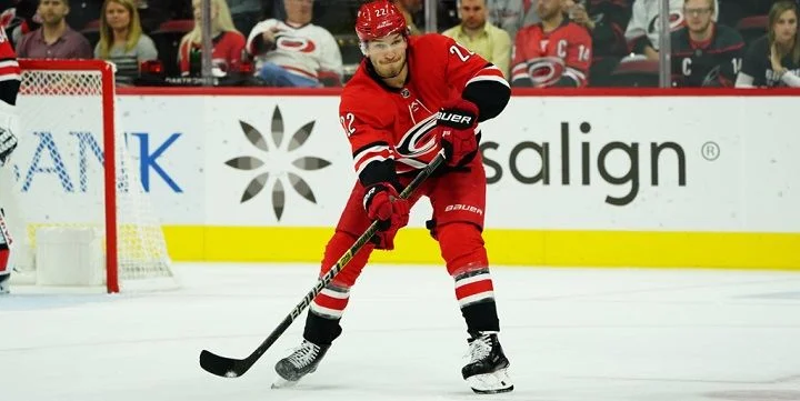 Каролина - Монреаль