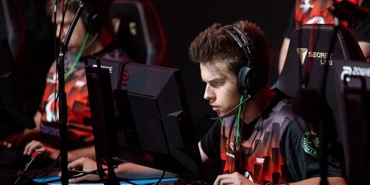 MOUZ - Ninjas in Pyjamas MOUZ - Ninjas in Pyjamas