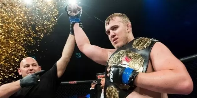 Тай Туиваса — Сергей Спивак. Прогноз на UFC (6 октября 2019 года)