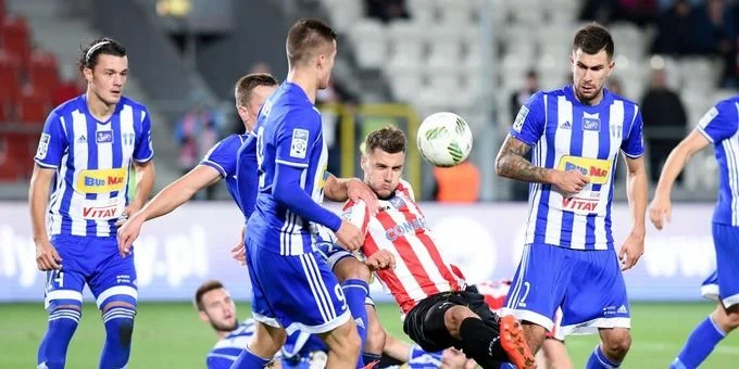 Висла Плоцк - Арка