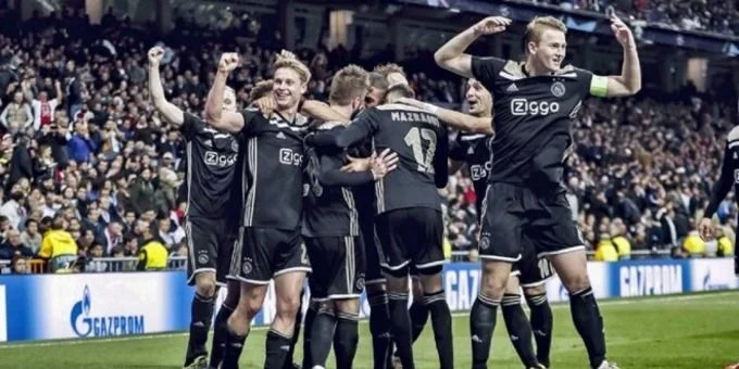 Ден Хааг - Аякс