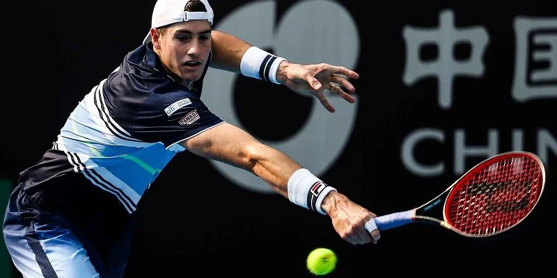 Алекс Де Минаур - Джон Изнер Алекс Де Минаур - Джон Изнер